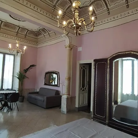 شقة Palazzo Arcidiacono - Luxury Holidays *